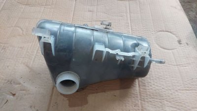 Розширювальний бачок, тосолу, охолоджуючої рідини 8200455786 Рено Кенго 2,3, Мерседес Сітан