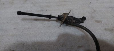 Головний циліндр зчеплення 2.0 2000-2006 3C117A543BD Форд Транзит