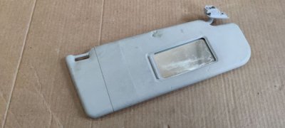 Козирьок сонцезахисний правий 1K08575522F4 VAG Фольксваген Гольф