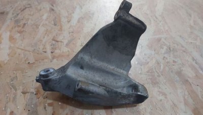 Кронштейн двигуна правий 2.5 TDI, BJK 076199308 VAG Фольксваген Крафтер 2006+