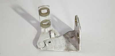 Петля, завіс капоту ліва 7700312082  Рено Трафік, Опель Віваро, Ніссан Прімастар