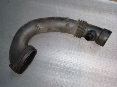 Патрубок повітряний від ДМРВ 3.0 повний привід 3' E46 M57 універсал 7786777 БМВ, BMW