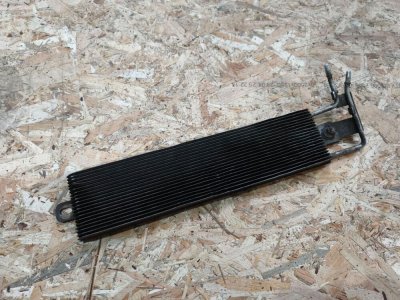 Радіатор охолодження палива VW 1K0203491D VAG Фольксваген Кадді