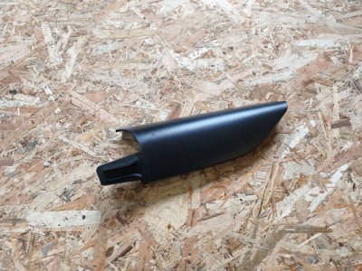 Накладка, кришка дзеркала внутрішня ліва VW 2K0837973 VAG Фольксваген Кадді