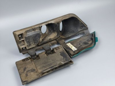 Лючок паливного бака (колір і стан уточнювати) 2014-2020 GK31V27936AD Форд Транзит MK7-1
