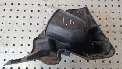Дефлектор, забірник повітря, капюшон 1.6 2014+ 960155230R Рено Трафік 3, Опель Віваро, Фіат Таленто, Ніссан NV 300