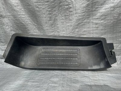 Накладка порогу, підніжка внутрішня передня ліва VW T5 7H0863735А VAG Фольксваген Т5
