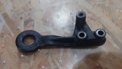 Кронштейн кріплення двигуна, паливної рейки лівий 2.5 TDI, BJK 076130179 VAG Фольксваген Крафтер 2006+-1