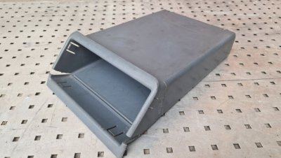 Речовий ящик, коробка, бардачок подвійного пасажирського сидіння 1996-2006 A9018460169 Фольксваген ЛТ, Мерседес Спрінтер 903