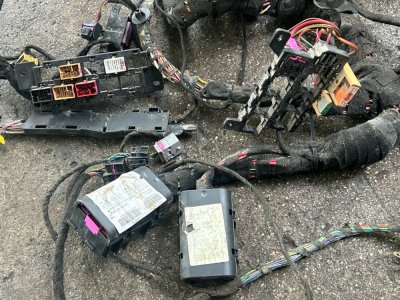 Проводка салону, підпанельна, торпеди VW T5 0518233827 VAG Фольксваген Т5-1