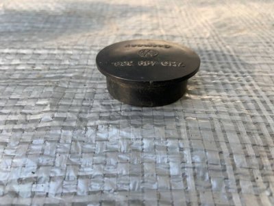 Пробка, колпачок VW T5 7H0499333 VAG Фольксваген Т5-1