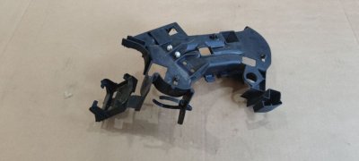 Кронштейн електропроводки лонжерона 1K0971615DA VAG Фольксваген Гольф