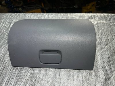 Кришка бардачка 2003-2010 2.2 CDI OM 646 A6396800098 639 Мерседес Віто-1