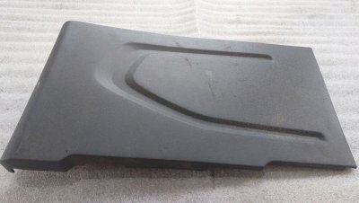 Обшивка, накладка на стойку передню праву нижня Ford Transit Custom 12+ Ford Transit 14+ BK2160762B Форд Транзит Кастом