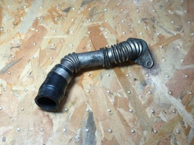 Трубка ЕГР, EGR 2.0 TFSI 2005-2015 06F103213N VAG Сеат Алтеа XL