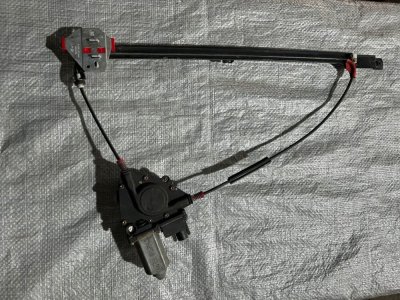 Склопідйомник лівий електро VW T4 701837461B, 7D0959801 VAG Фольксваген Т4