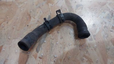 Патрубок системи охолодження 2.5 TDI 076121096D VAG Фольксваген Крафтер 2006+