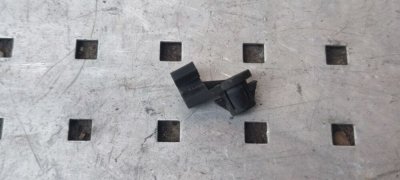 Кліпса підпори, тримача капоту 2008+ 7705002131 Рено Кенго 2