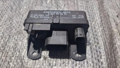 Реле свічок накалювання, накалу 2003-2010 2.2 CDI OM 646 A6461538491 639 Мерседес Віто