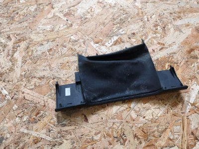 Кожух рульової колонки нижній VW 2K1858345A VAG Фольксваген Кадді