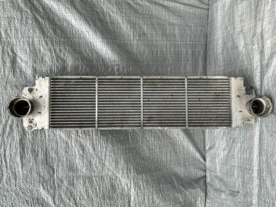 Радіатор інтеркулера VW T5 7E0145804B VAG Фольксваген Т5