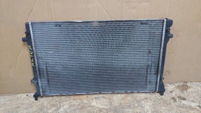 Радіатор охолодження основний MAHLE CR30000S VAG, Seat, Сеат-1