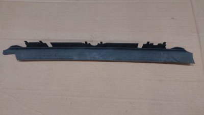Верхний дефлектор радиатора 1T0121341C VAG Volkswagen Touran