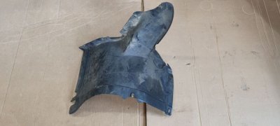 Підкрилок передній правий(ДЕФЕКТ) 1K9805912 VAG Фольксваген Гольф-1