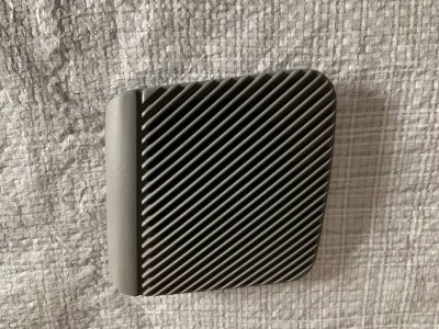 Сітка, решітка динаміку в торпеду, панель ліва VW T4 701857227 VAG Фольксваген Т4