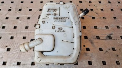 Бачок головного тормозного циліндра 2 виходи 460913484R 2014+ Рено Трафік 3, Опель Віваро, Фіат Таленто, Ніссан NV 300