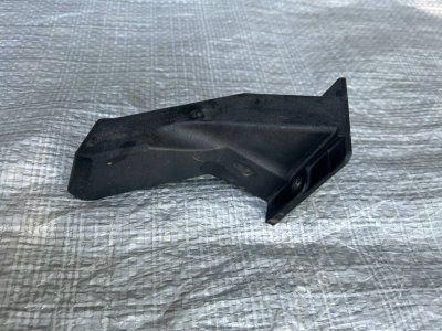 Кронштейн кріплення корпусу повітряного фільтру VW T5 7H0129671B VAG Фольксваген Т5