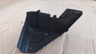 Кришка блоку запобіжників 8200356339 Рено Кенго 2,3, Мерседес Сітан