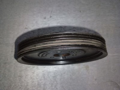 Шків насоса ГУ, гідропідсилювача керма 3.0 повний привід 3' E46 M57 універсал 32422247046 БМВ, BMW