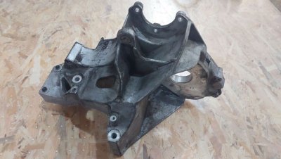 Кронштейн навісного обладнання, генератора, ПНВТ, ГПК 2.5 TDI, BJK 076145167 VAG Фольксваген Крафтер 2006+-1