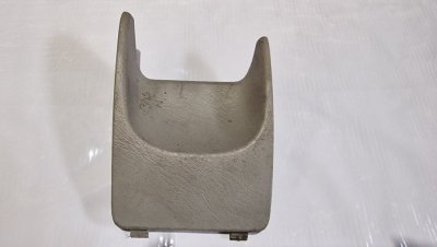 Заглушка, кришка діагностичного роз'єму 8200125567 Рено Трафік, Опель Віваро, Ніссан Прімастар