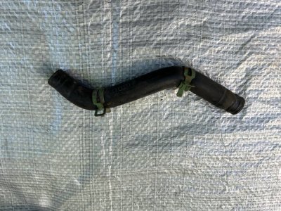 Патрубок системи охолодження T4 1990-2003 701819437E VAG Фольксваген Т4