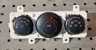 Блок керування пічкою з кондиціонером 275107490R, 275100013R 2010+ Рено Мастер 3, Опель Мовано, Ніссан NV400