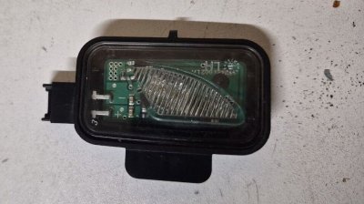 Ліхтар, фонар освітлення дзеркала лівий 3G0945291A VAG Фольксваген Пассат Б8