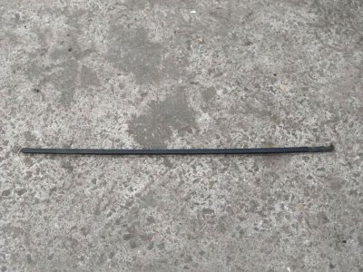 Ущільнювач підйомного скла передніх дверей лівих зовнішній VW 2K0837477B9B9 VAG Фольксваген Кадді