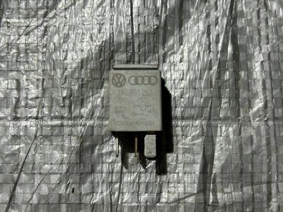 Реле 449 звукового сигналу VW 1K0951253 VAG Фольксваген