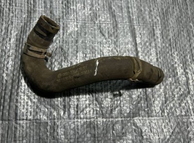 Патрубок охолодження VW T5 7H0815981B VAG Фольксваген Т5