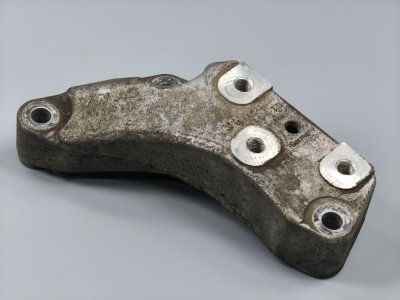 Кронштейн подушки КПП 2.0 TFSI 2005-2015 1K0199117AC VAG Сеат Алтеа XL