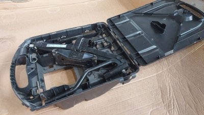 Домкрат механічний комплект 995018195R, 93868419 Рено Трафік 3, Опель Віваро, Ніссан Прімастар