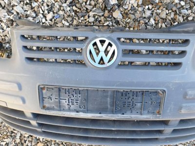 Бампер передній в зборі, з ПТФ, протимунками VW 2K0807221 VAG Фольксваген Кадді-2
