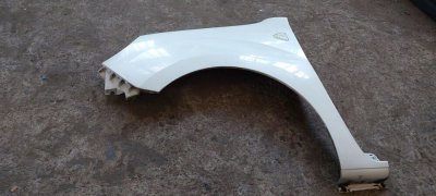 Крило переднє ліве (колір та стан уточнюйте)  631010288R Рено Кенго 2008+