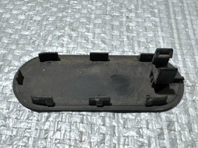 Заглушка капоту зсередини, омивача 1J0955440 VAG Фольксваген