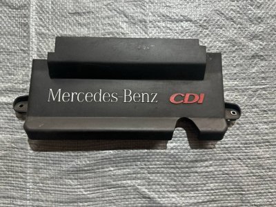 Декоративна накладка двигуна 1996-2003 CDI A6385240228 638 Мерседес Віто
