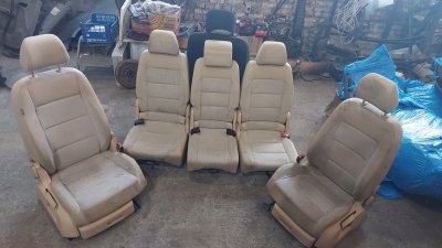 Комплект сидінь салону, трансформер Volkswagen Touran 2003–2010 бежевий тканина 1K4881105GA, 1K4881106GA, 1T0883063D, 1T0883065D, 1T0883064D