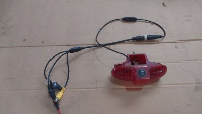 Фонар лівої задньої дверки, з оригінальною камерою 8200209522 Рено Трафік, Опель Віваро, Ніссан Прімастар