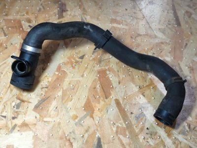 Патрубок радіатора нижній 2.0 TFSI 2005-2015 1K0122051CM VAG Сеат Алтеа XL